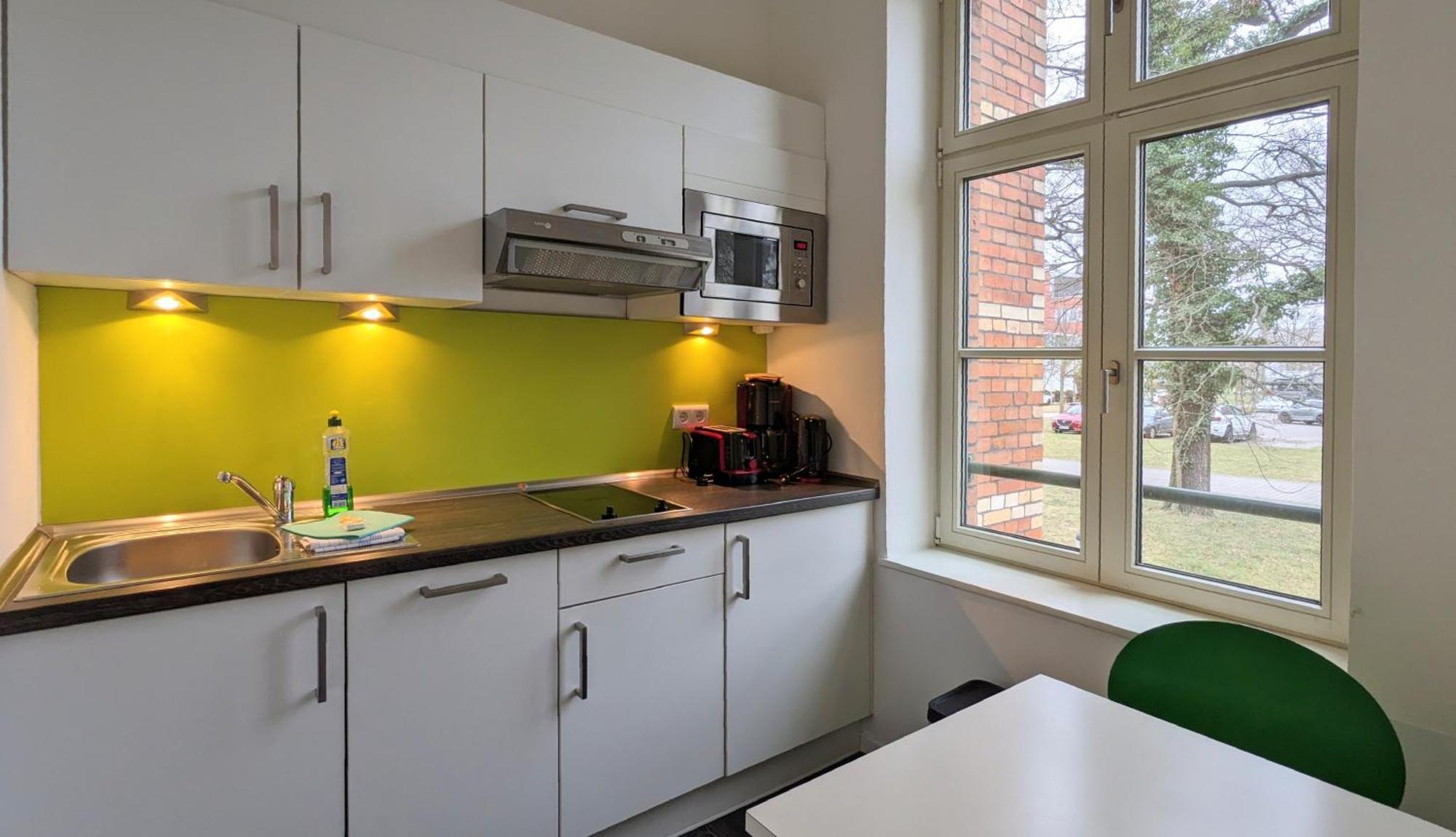 Boardinghaus Weinberg Campus Aparthotel Halle  Exterior photo